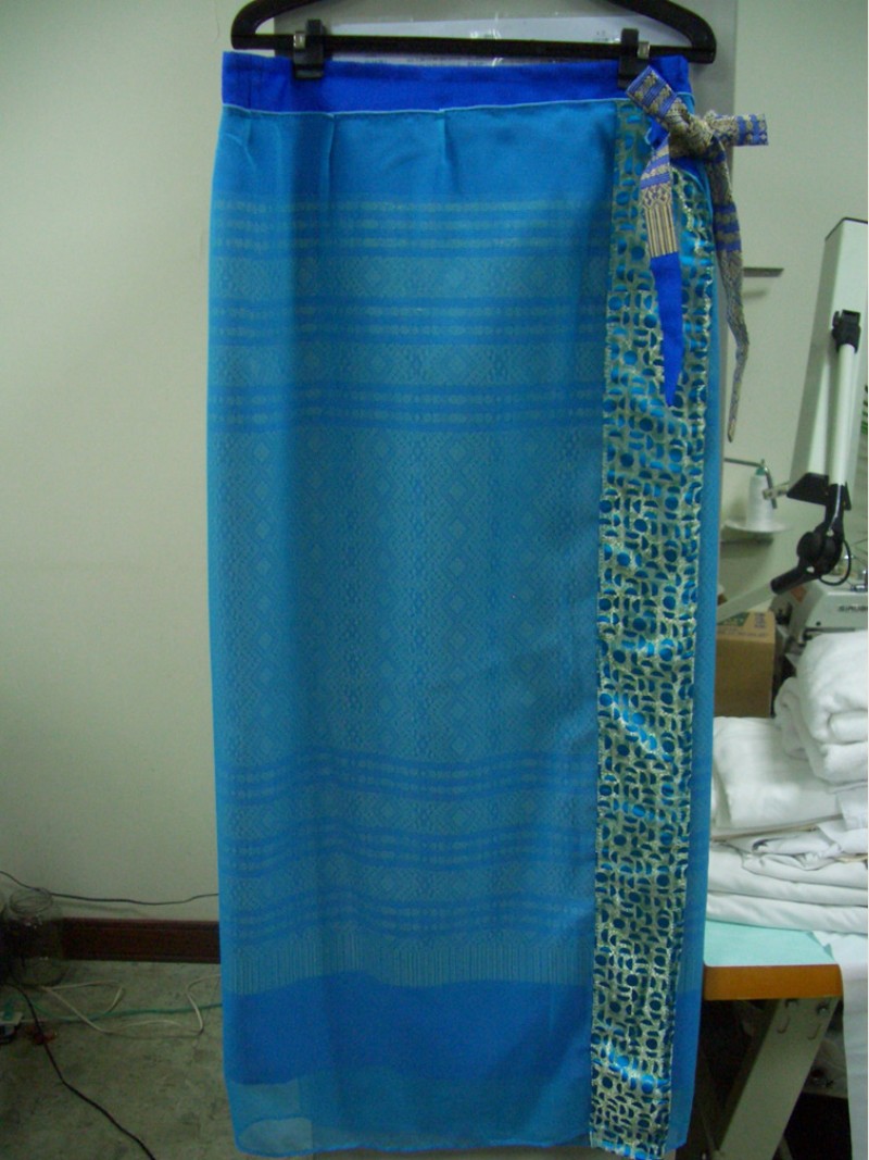 水藍色沙龍裙 